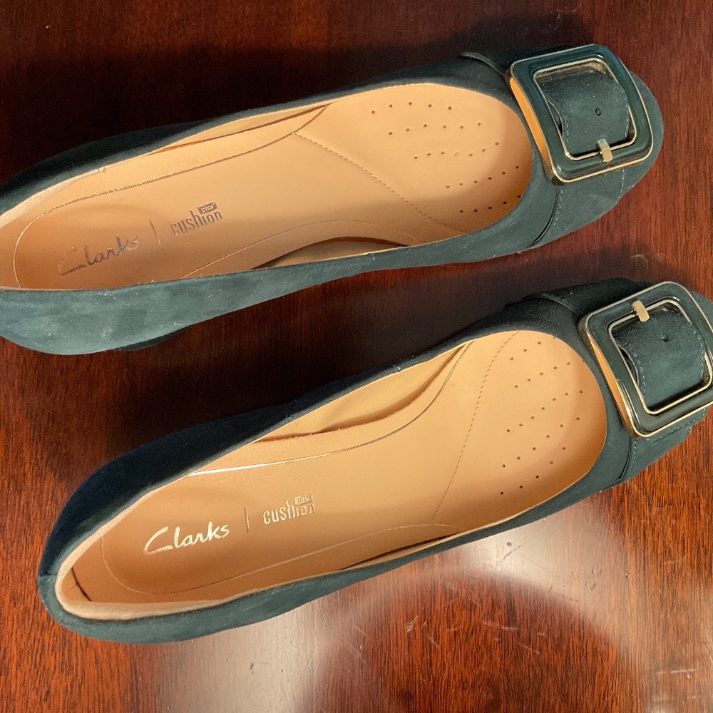Clark green suede shoes